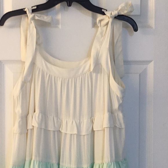 Easel size Medium new without tag - Picture 3 of 5